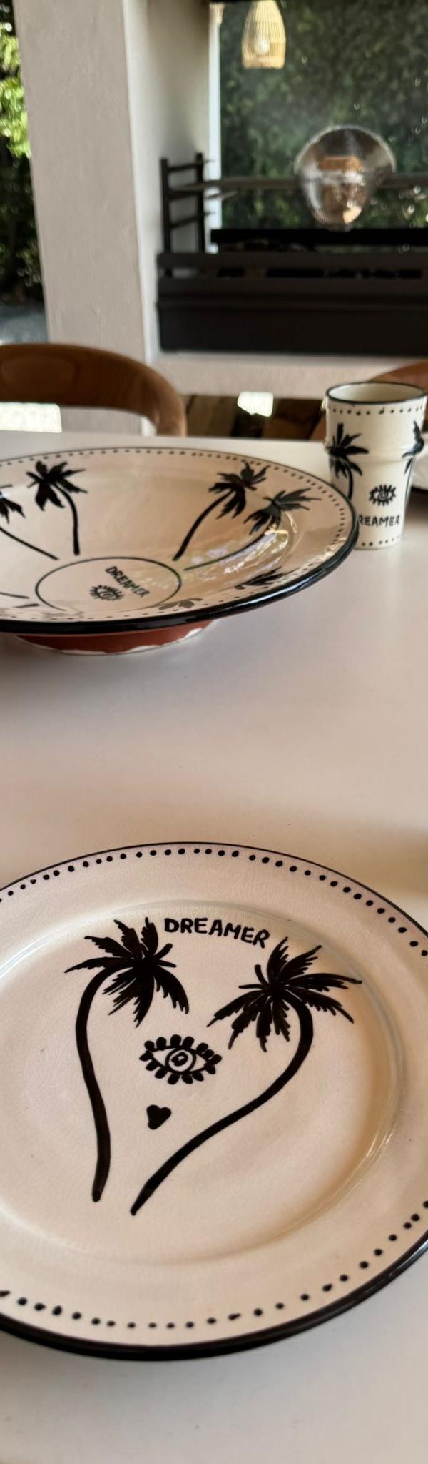 Salad Serving Plate 38 cm – 4 Palm